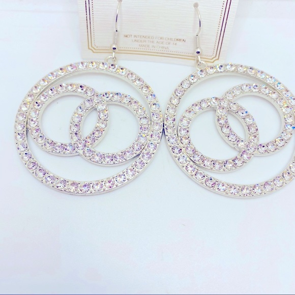 Earrings Crystal Forever Love Circles Silver tone  Pierced Super Brilliant - Picture 6 of 8